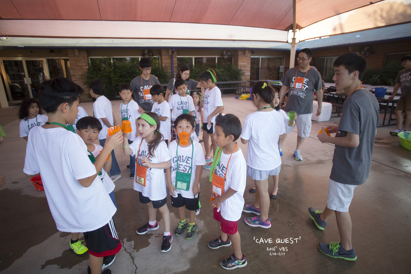 2016 VBS photo 93